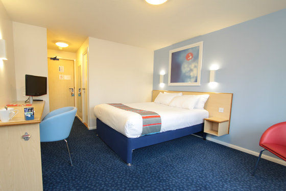 Travelodge Ely Phòng bức ảnh