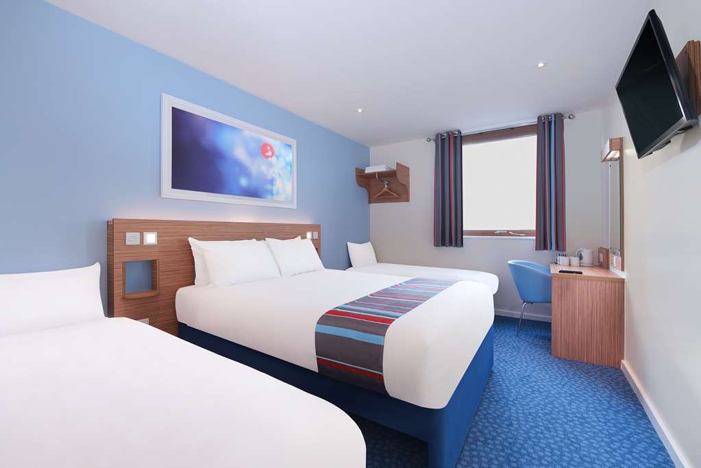 Travelodge Ely Phòng bức ảnh