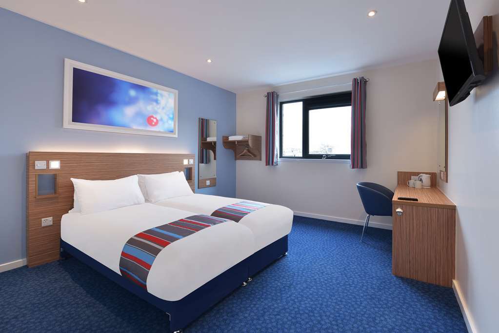Travelodge Ely Phòng bức ảnh